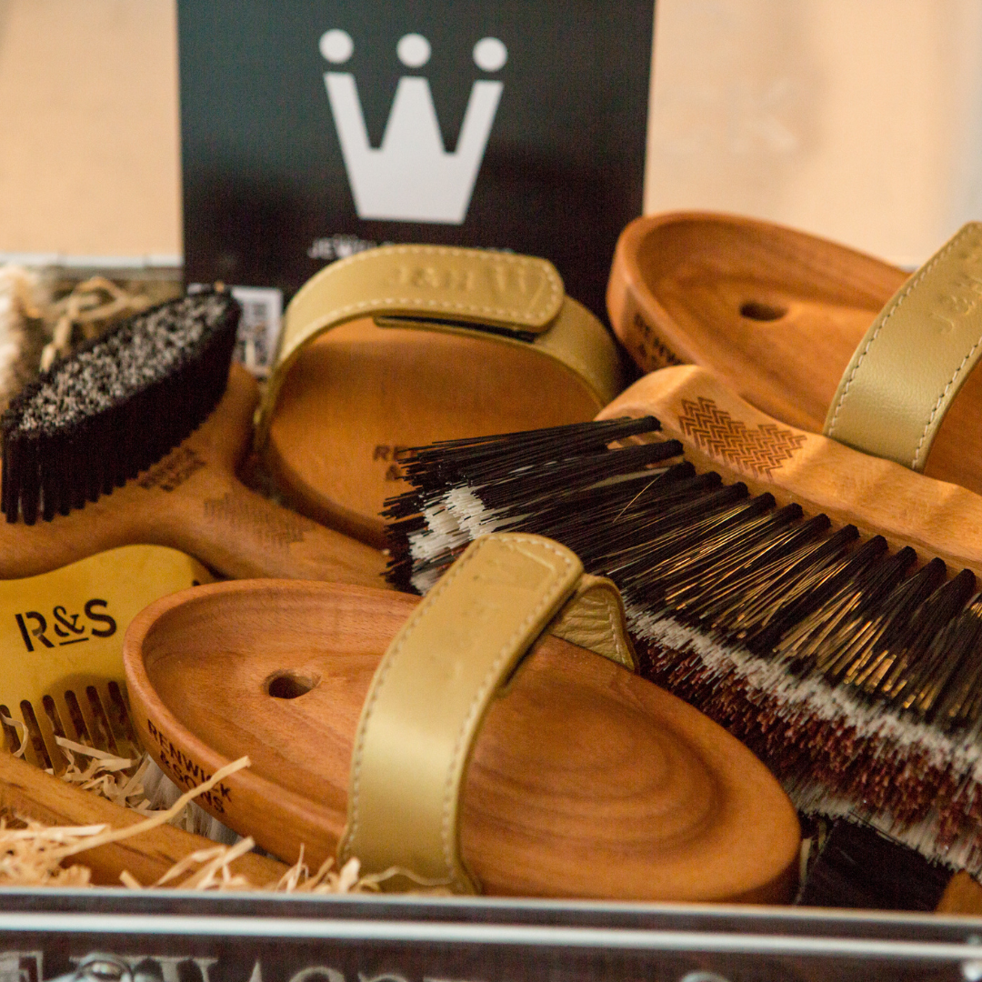 J&H Limited Gold Edition Grooming Kit - Collaboration with Renwick & Sons